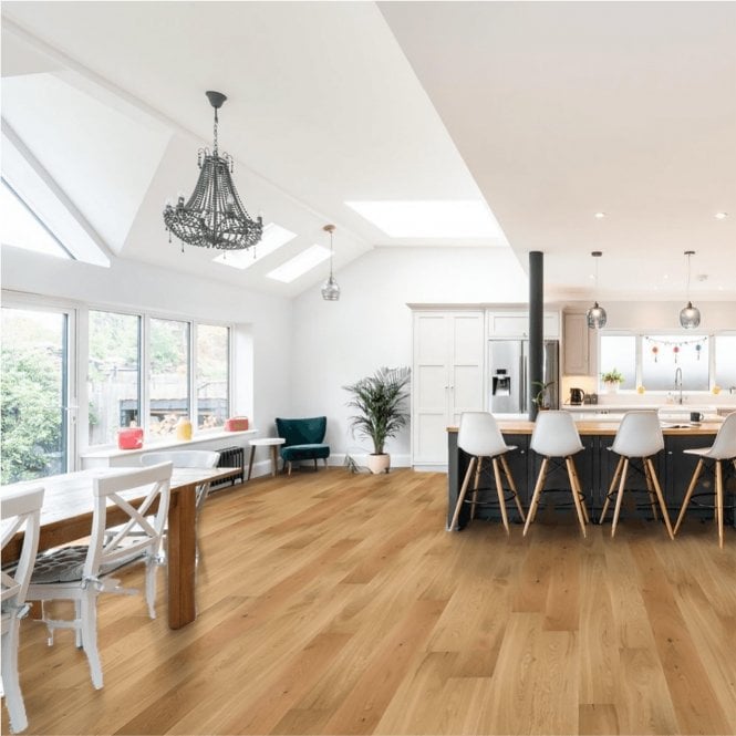 Aspire Click - 14mm x 180mm x 2.26m Engineered Oak Flooring - AB Grade Matt Lacquered