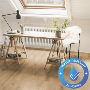 Hinna - 8mm Laminate Flooring - Tawny Oak