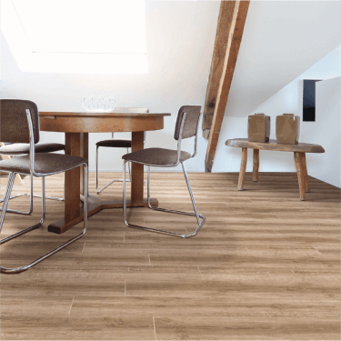 Monarch - 8mm Laminate Flooring - Bandit Oak