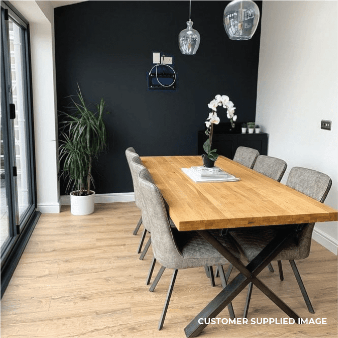 Monarch - 8mm Laminate Flooring - Cromwell Oak